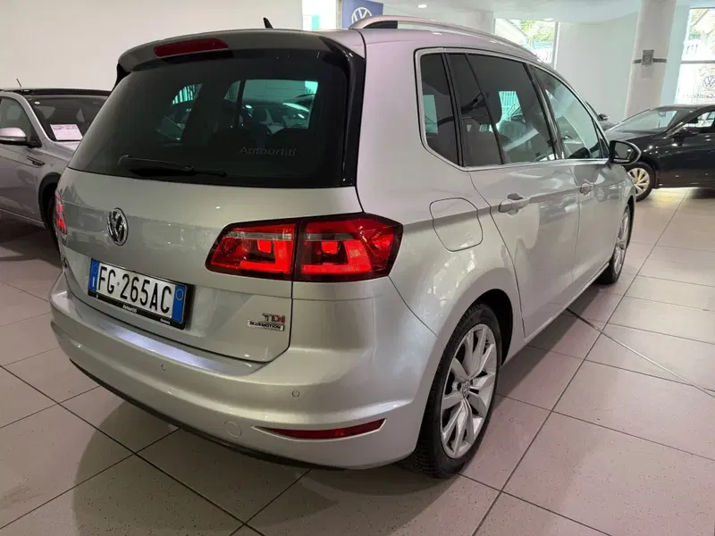 Volkswagen Golf usata a Genova (5)