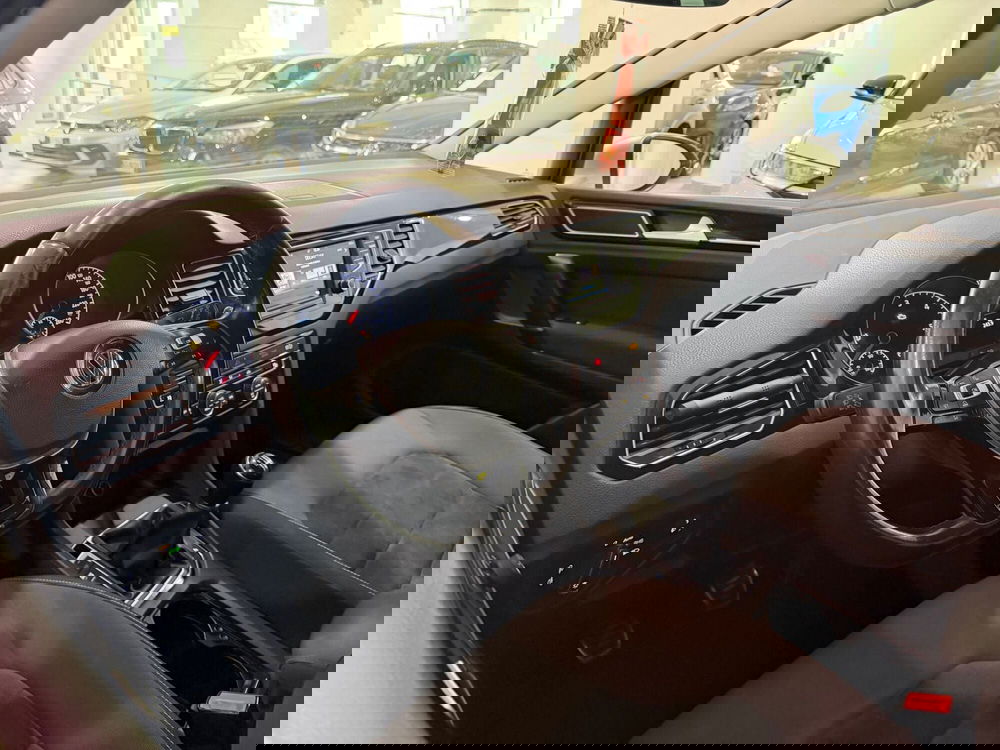 Volkswagen Golf usata a Genova (8)