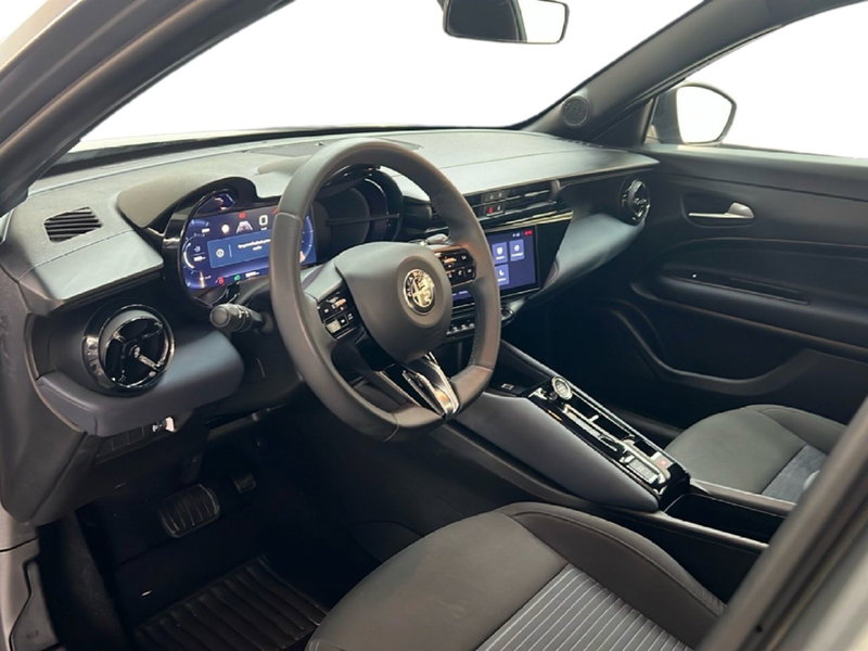 Alfa Romeo Junior usata a Roma (15)