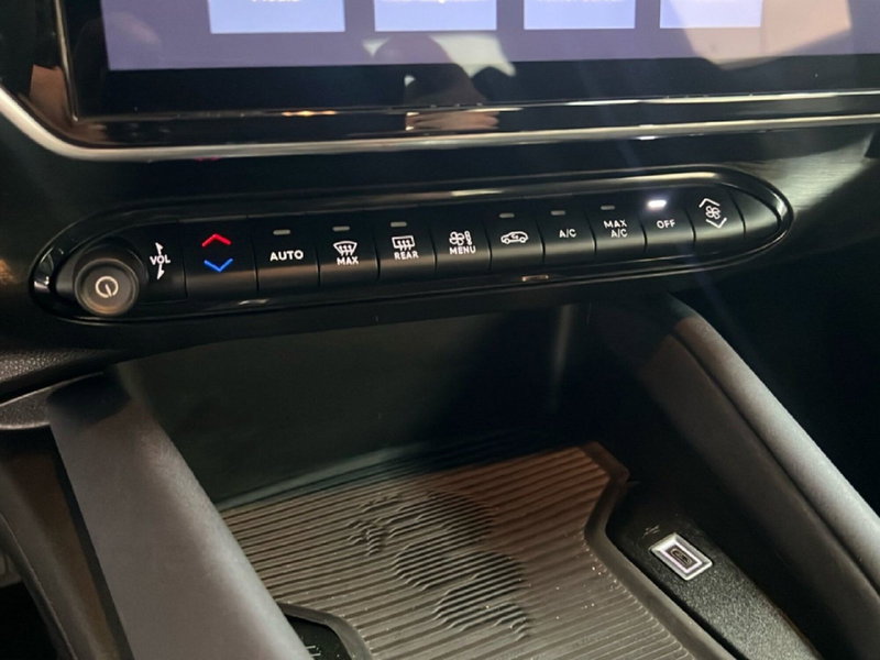 Alfa Romeo Junior usata a Roma (19)