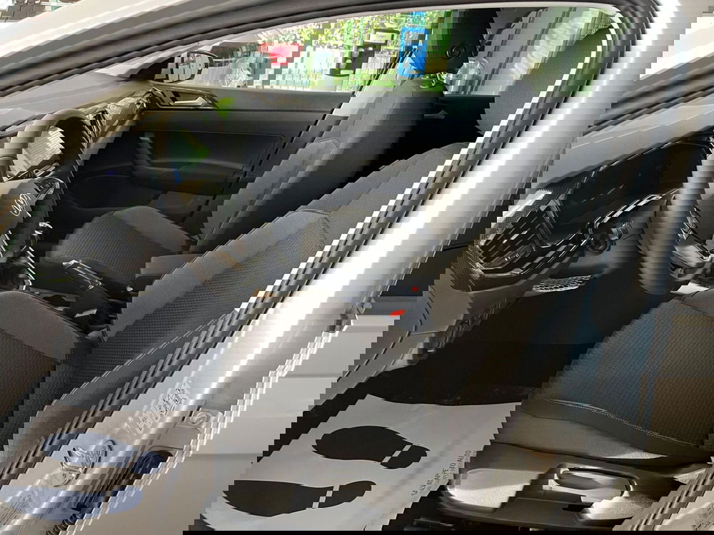 Volkswagen Polo nuova a Lecco (7)