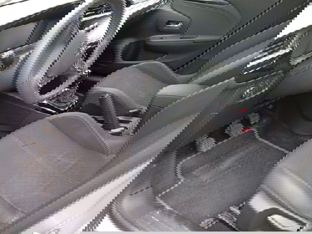 Opel Corsa usata a Catania (9)