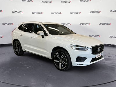 Volvo XC60 D4 AWD Geartronic R-design del 2018 usata a Verona