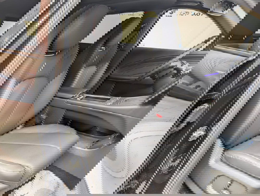 Omoda Omoda 7 SHS-P nuova a Teramo (15)