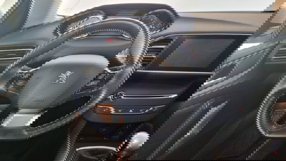 Peugeot 308 SW usata a Vercelli (11)