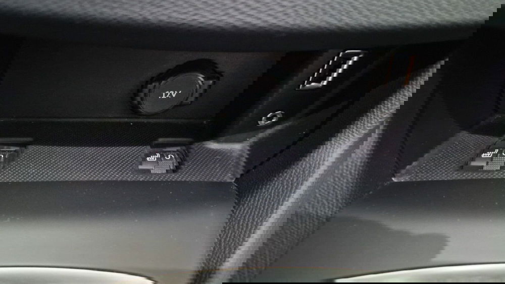 Peugeot 308 SW usata a Vercelli (17)