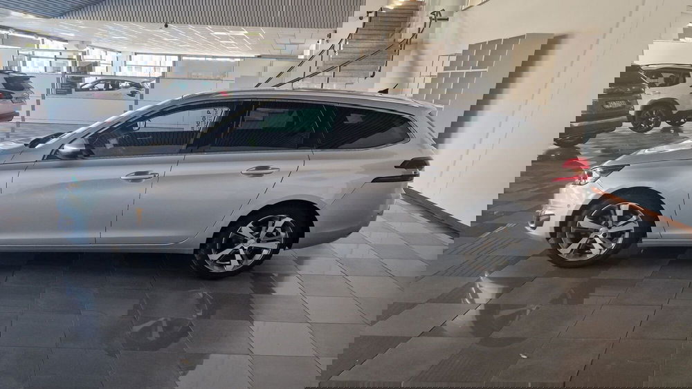 Peugeot 308 SW usata a Vercelli (3)