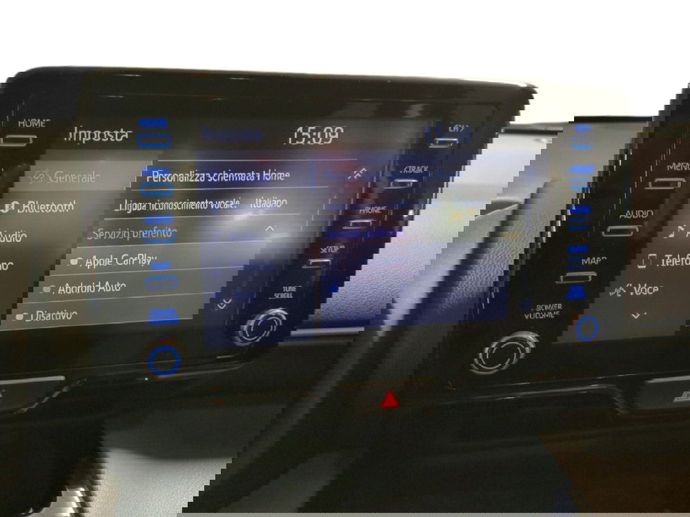 Toyota Yaris Cross usata a Milano (14)