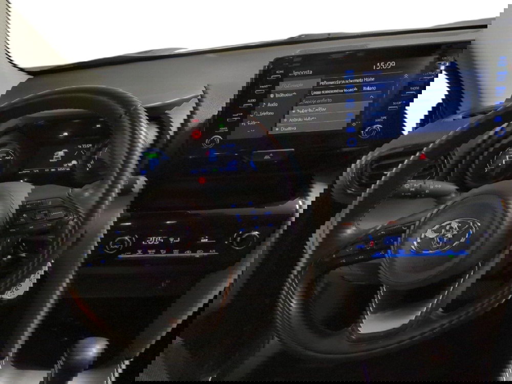 Toyota Yaris Cross usata a Milano (16)