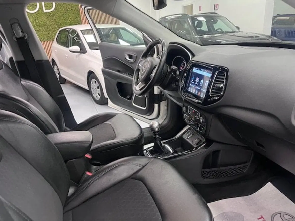 Jeep Compass usata a Prato (8)