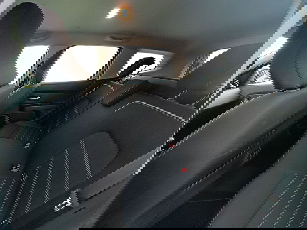 Dacia Duster usata a Pistoia (13)