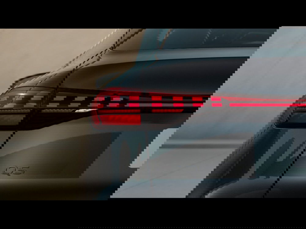 Audi Q4 Sportback nuova a Pisa (7)