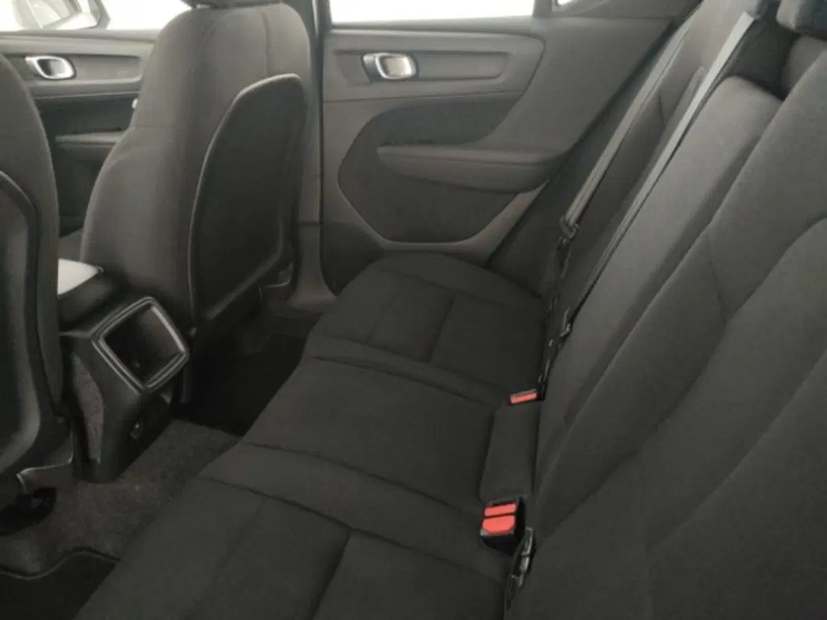 Volvo XC40 usata a Modena (11)