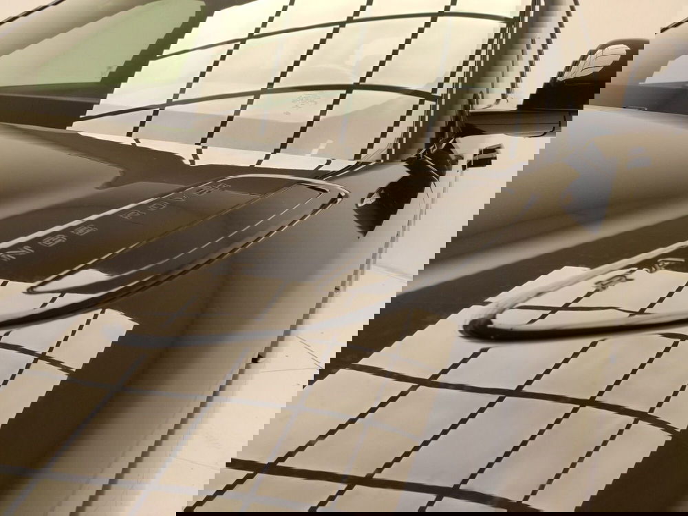 Land Rover Range Rover Velar usata a Avellino (10)