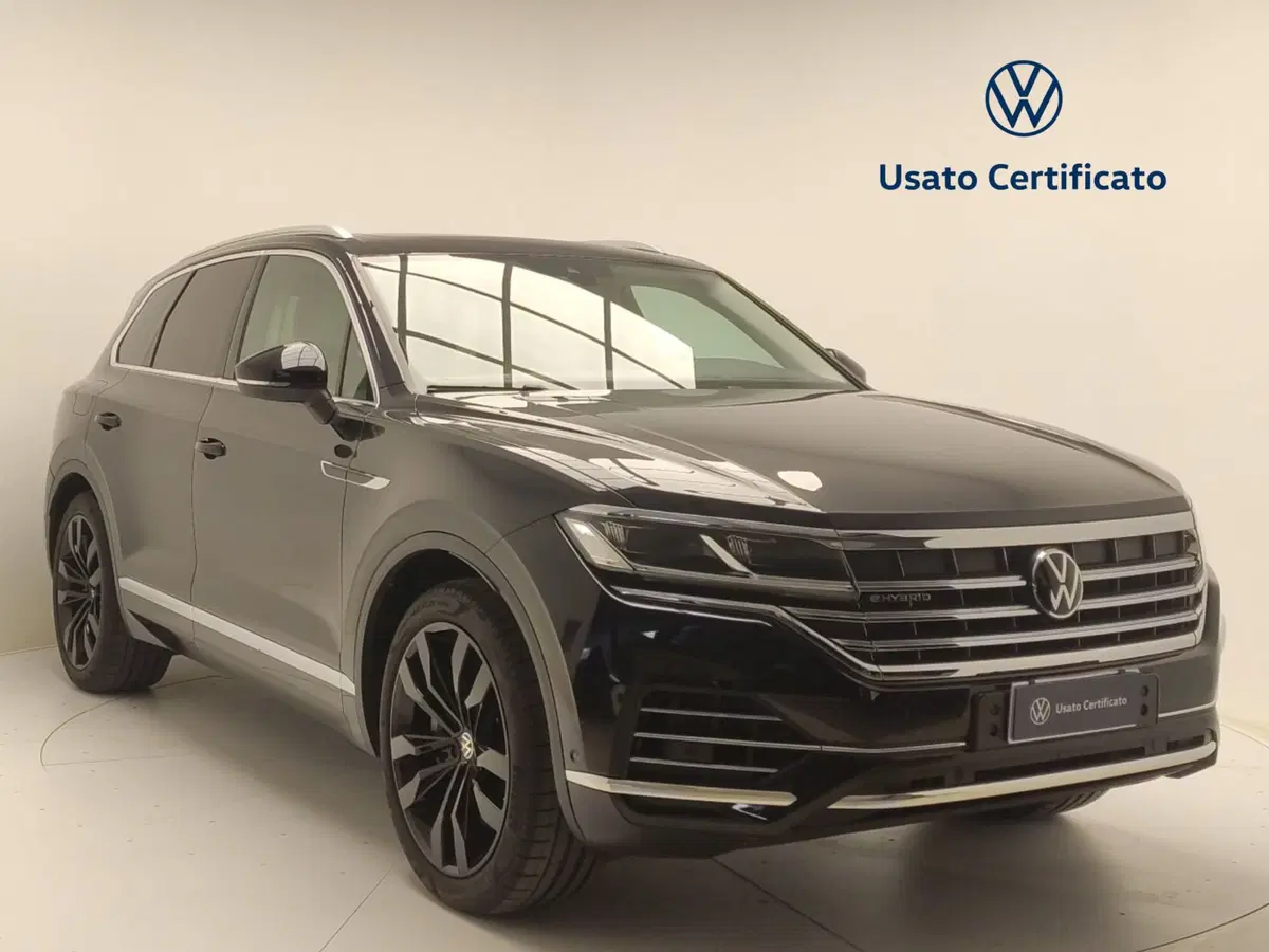 Volkswagen Touareg usata a Avellino