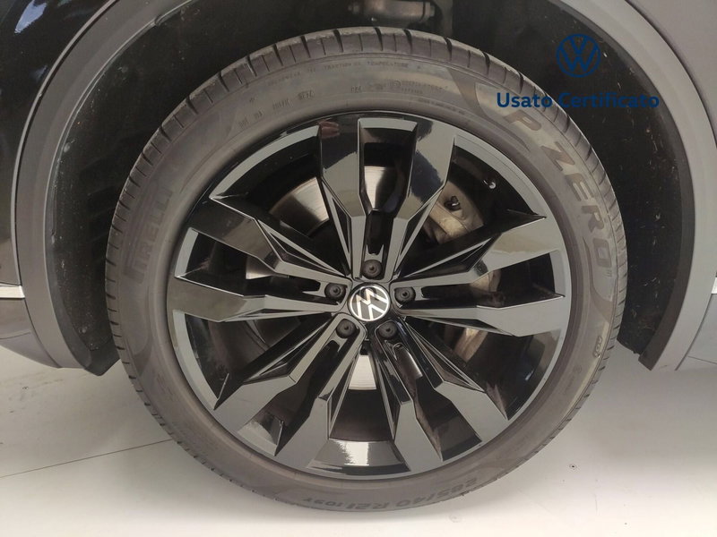 Volkswagen Touareg usata a Avellino (11)