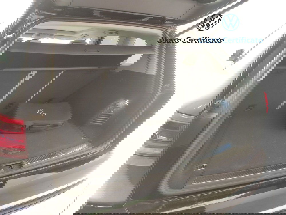 Volkswagen Touareg usata a Avellino (14)