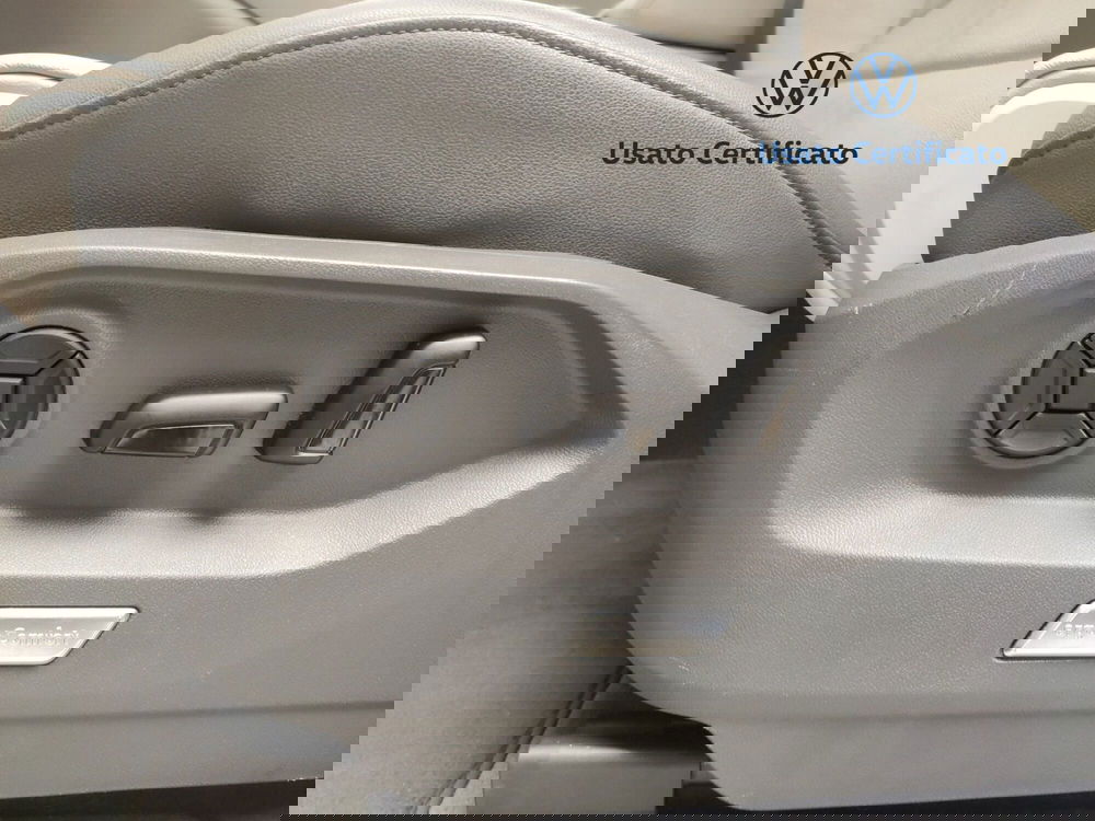 Volkswagen Touareg usata a Avellino (18)