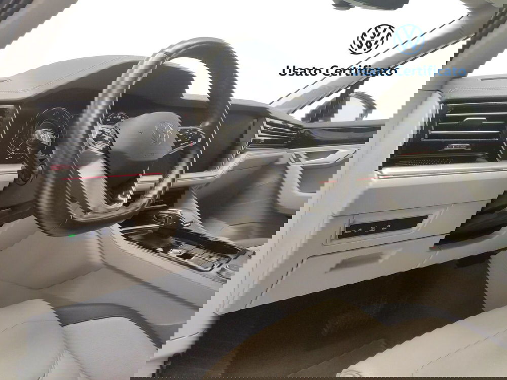 Volkswagen Touareg usata a Avellino (19)