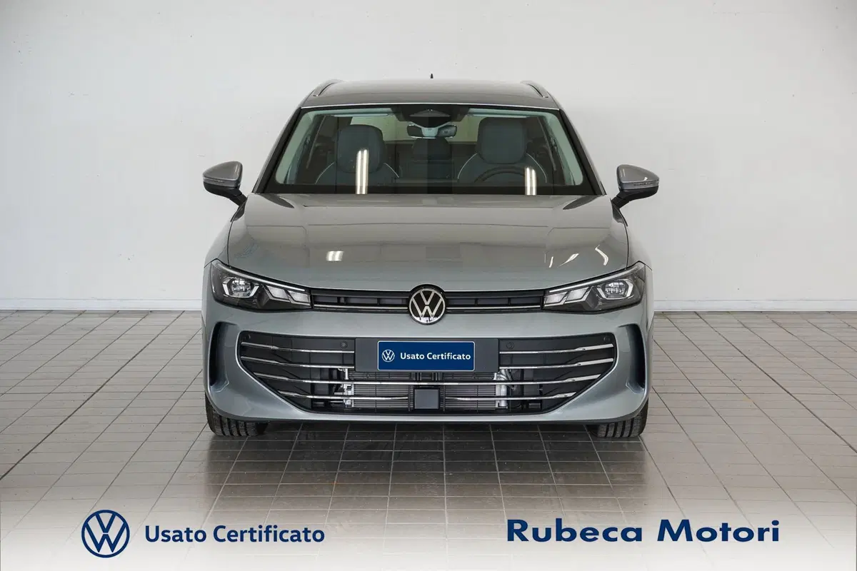 Volkswagen Passat usata a Perugia (2)