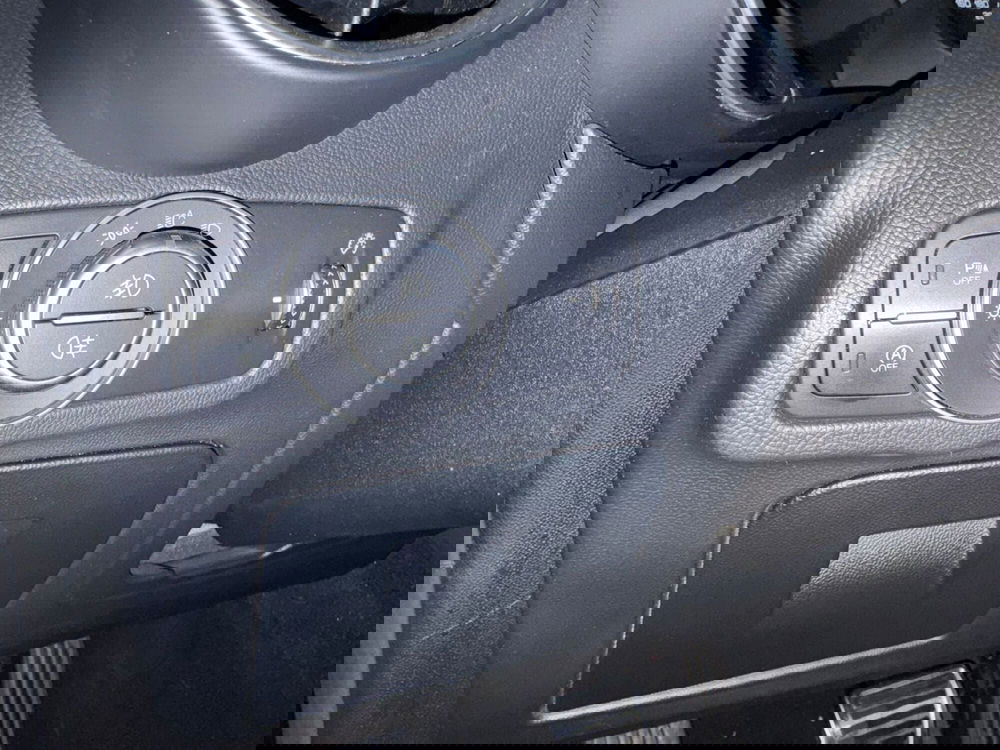 Alfa Romeo Stelvio usata a Salerno (18)