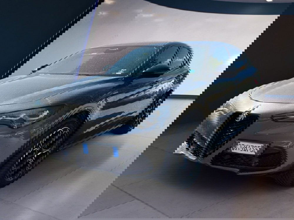 Alfa Romeo Stelvio usata a Salerno