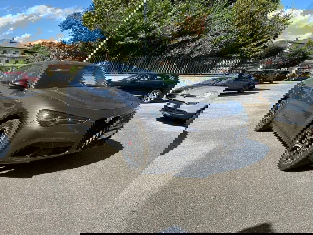 Alfa Romeo Stelvio usata a Salerno (2)