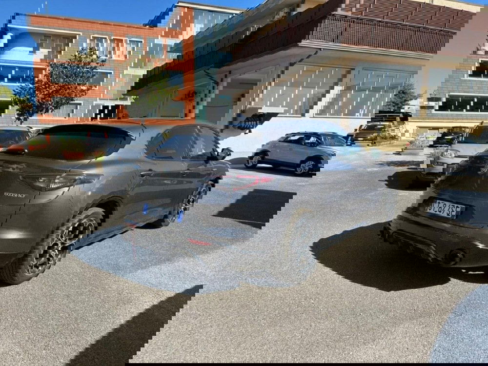 Alfa Romeo Stelvio usata a Salerno (3)