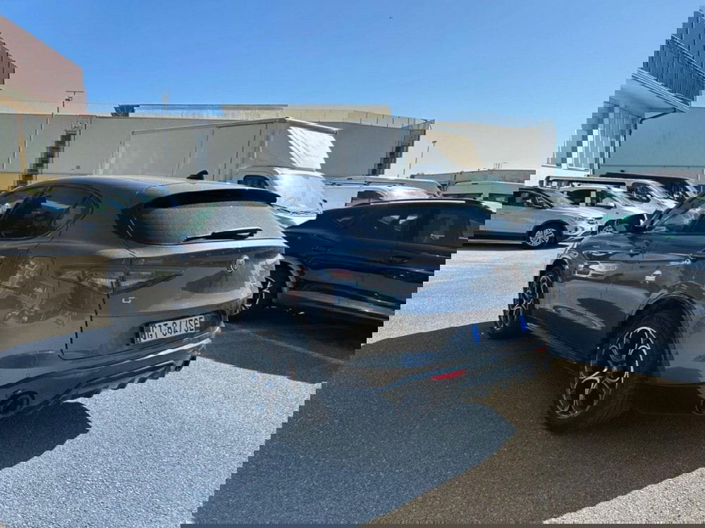 Alfa Romeo Stelvio usata a Salerno (4)