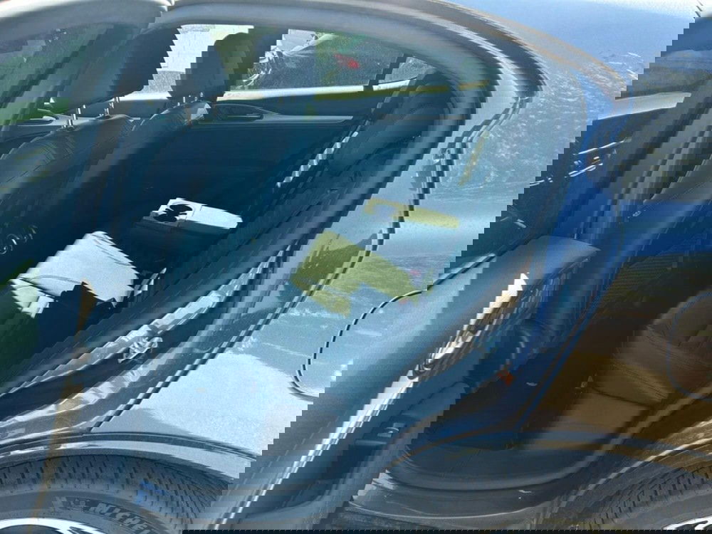 Alfa Romeo Stelvio usata a Salerno (7)