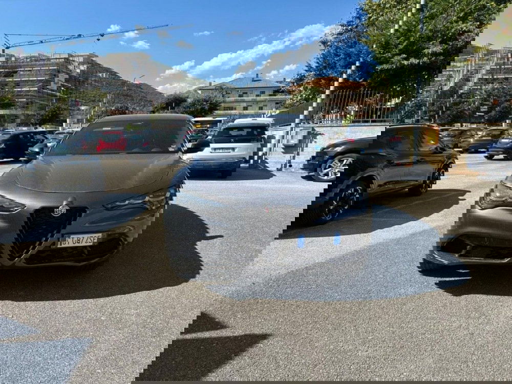 Alfa Romeo Stelvio usata a Salerno (9)