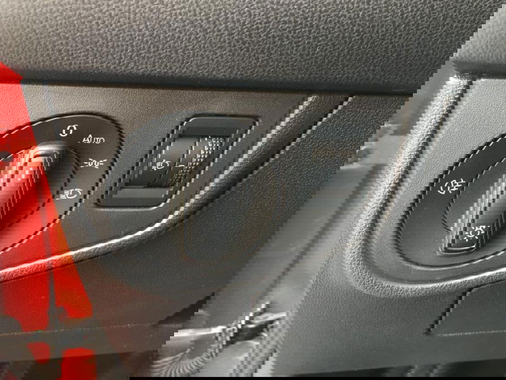 Volkswagen Taigo usata a Cuneo (11)