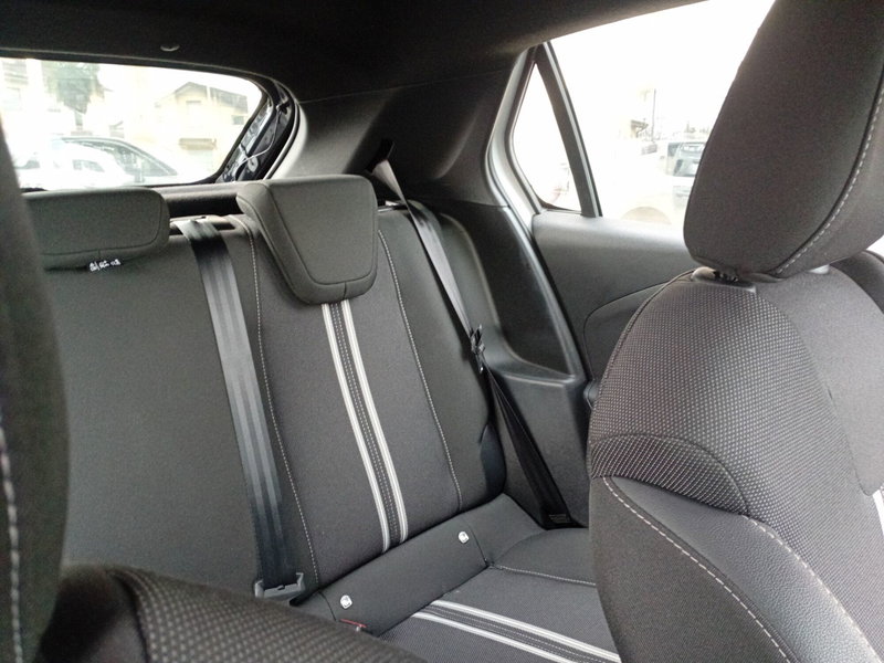 Opel Corsa usata a Parma (11)