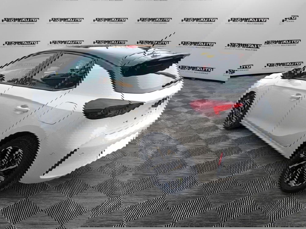 Opel Corsa usata a Parma (5)