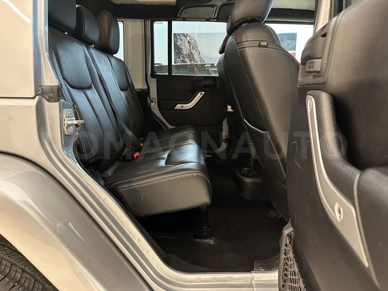 Jeep Wrangler Unlimited usata a Forlì-Cesena (11)