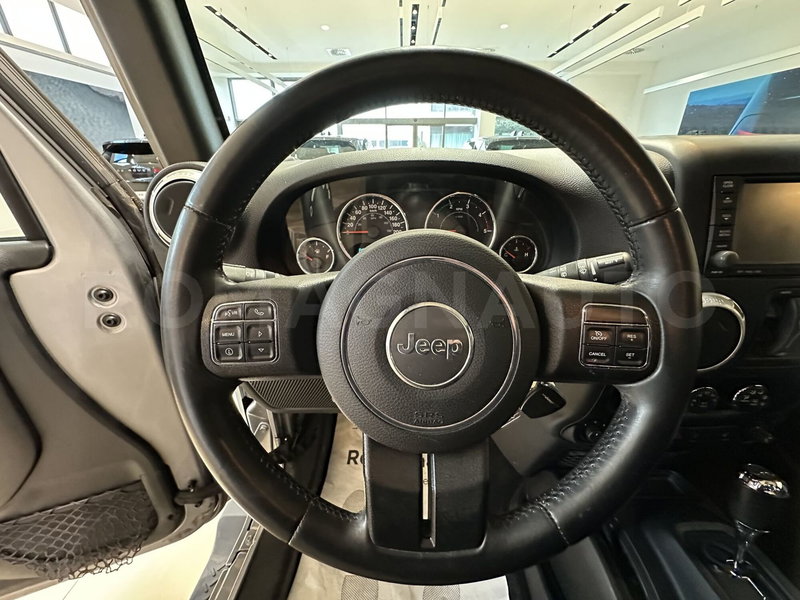 Jeep Wrangler Unlimited usata a Forlì-Cesena (16)