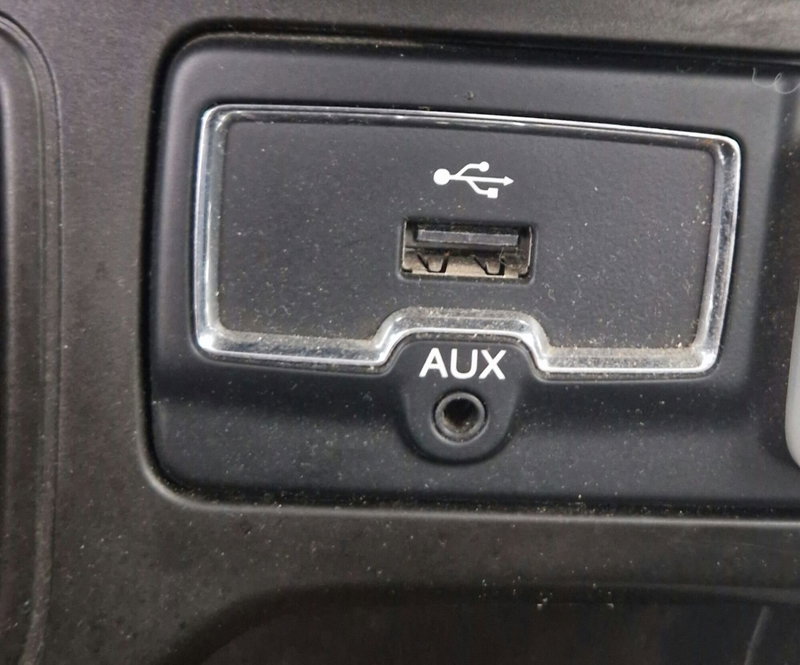 Jeep Renegade usata a Terni (13)