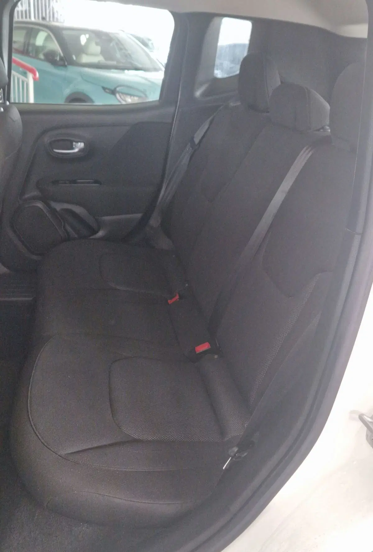 Jeep Renegade usata a Terni (9)