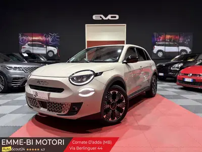 Fiat 600 1.2 hybrid La Prima 110cv auto del 2024 usata a Cornate d'Adda