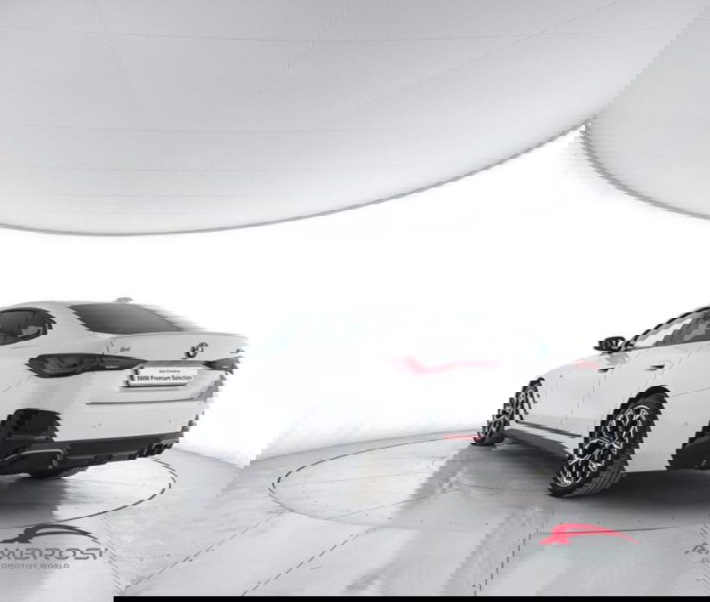 BMW i4 usata a Perugia (4)