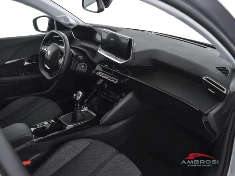 Peugeot 208 usata a Perugia (12)