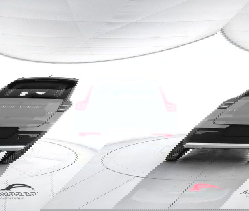 Volvo XC40 nuova a Perugia (6)