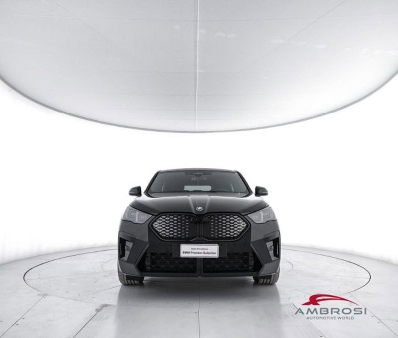 BMW iX2 usata a Perugia (5)