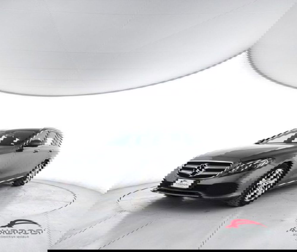 Mercedes-Benz Classe E Station Wagon usata a Perugia