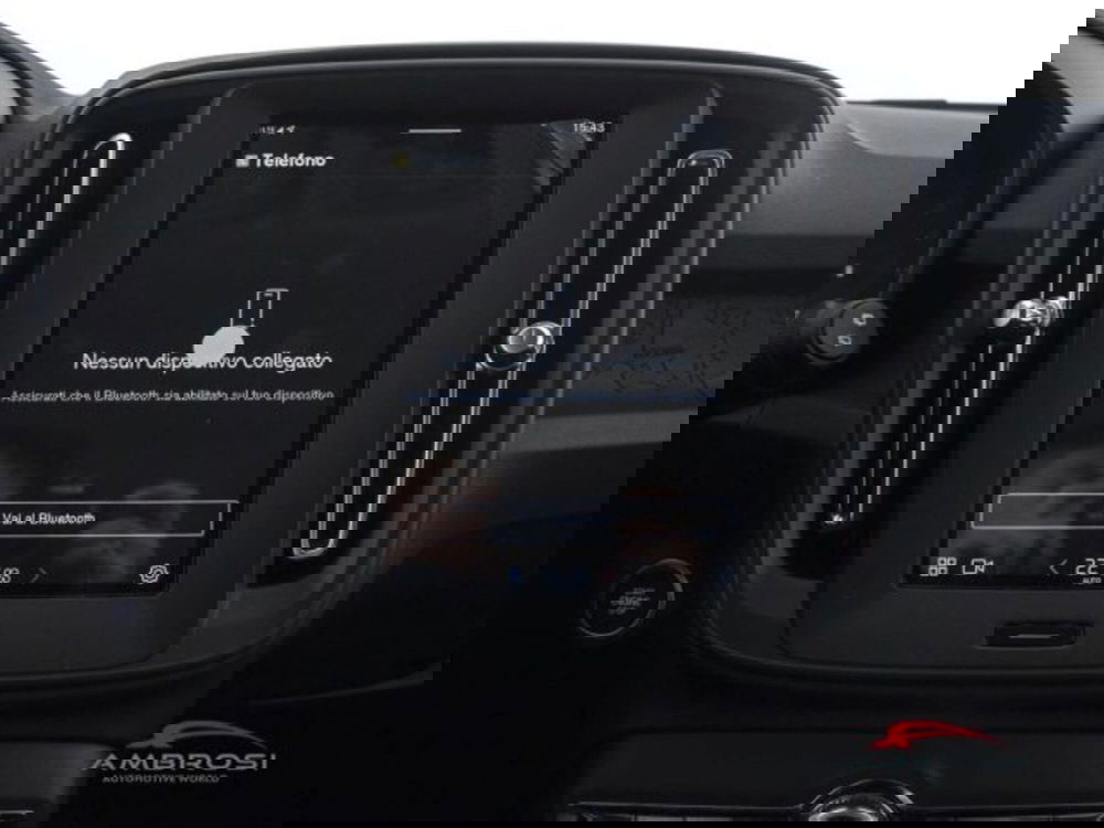 Volvo XC40 nuova a Perugia (15)