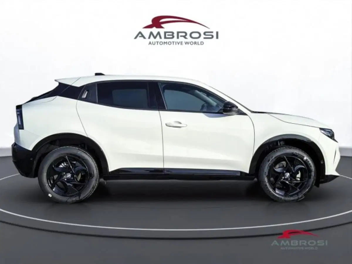Alfa Romeo Junior nuova a Perugia (5)