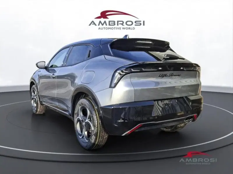 Alfa Romeo Junior nuova a Perugia (4)
