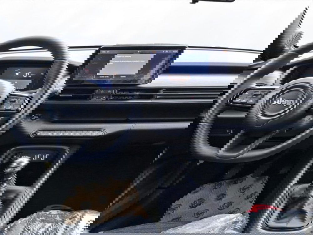 Jeep Avenger nuova a Perugia (15)