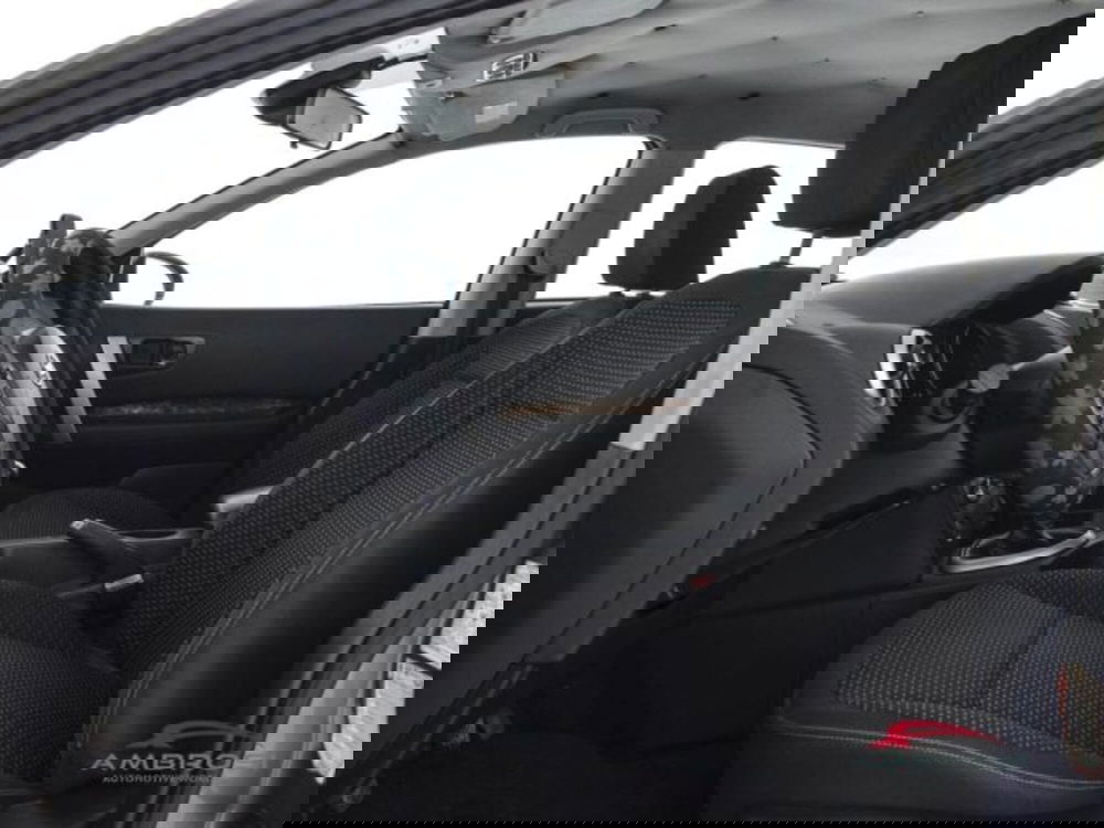 Nissan Qashqai usata a Perugia (9)