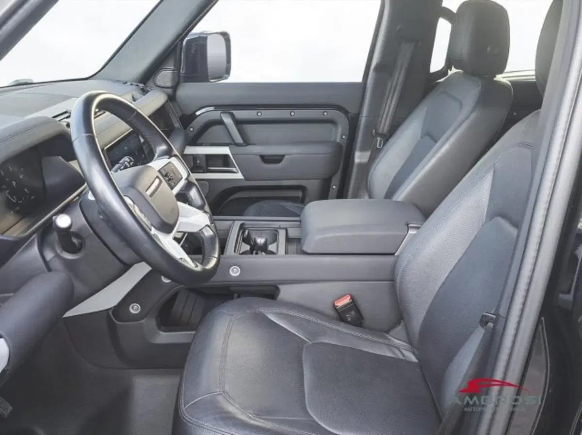 Land Rover Defender usata a Perugia (9)